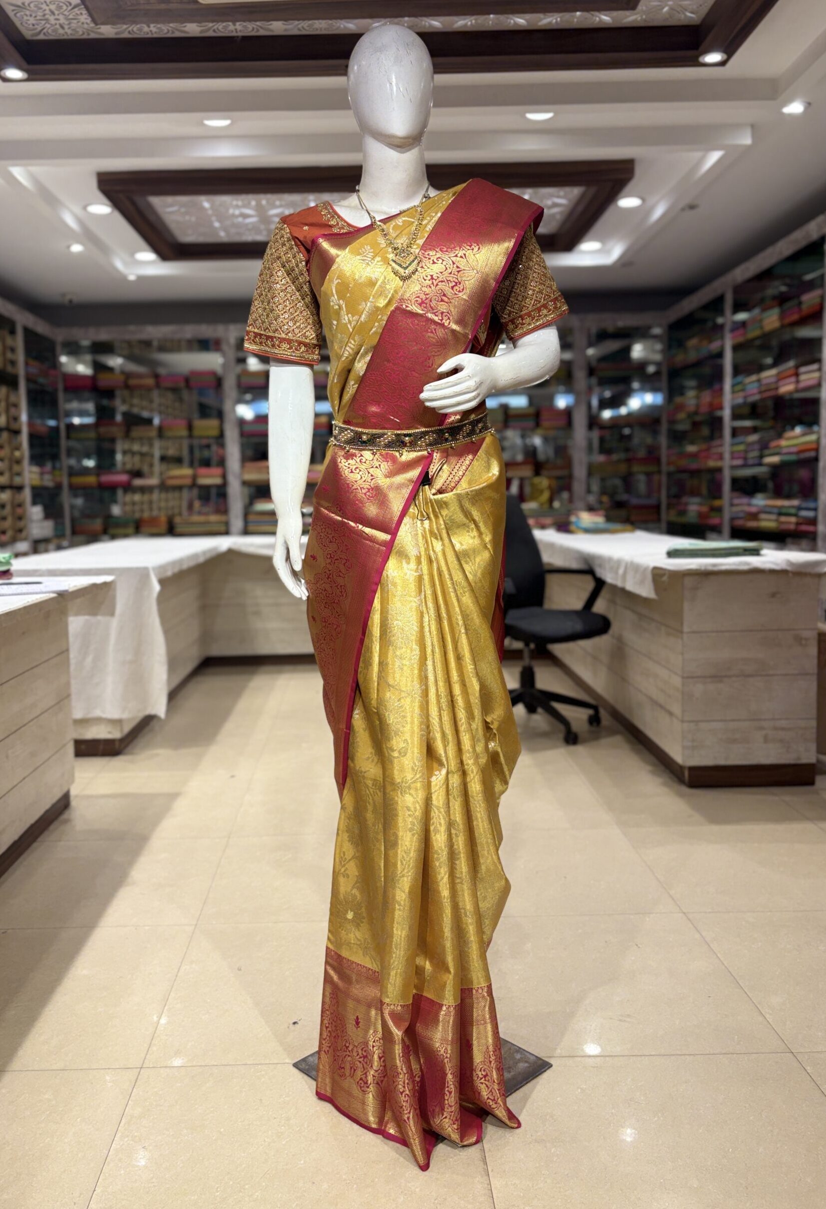 Traditional Pure Kanchipuram Silk Saree in Golden Yellow with Rich Border & Intricate Zari Work