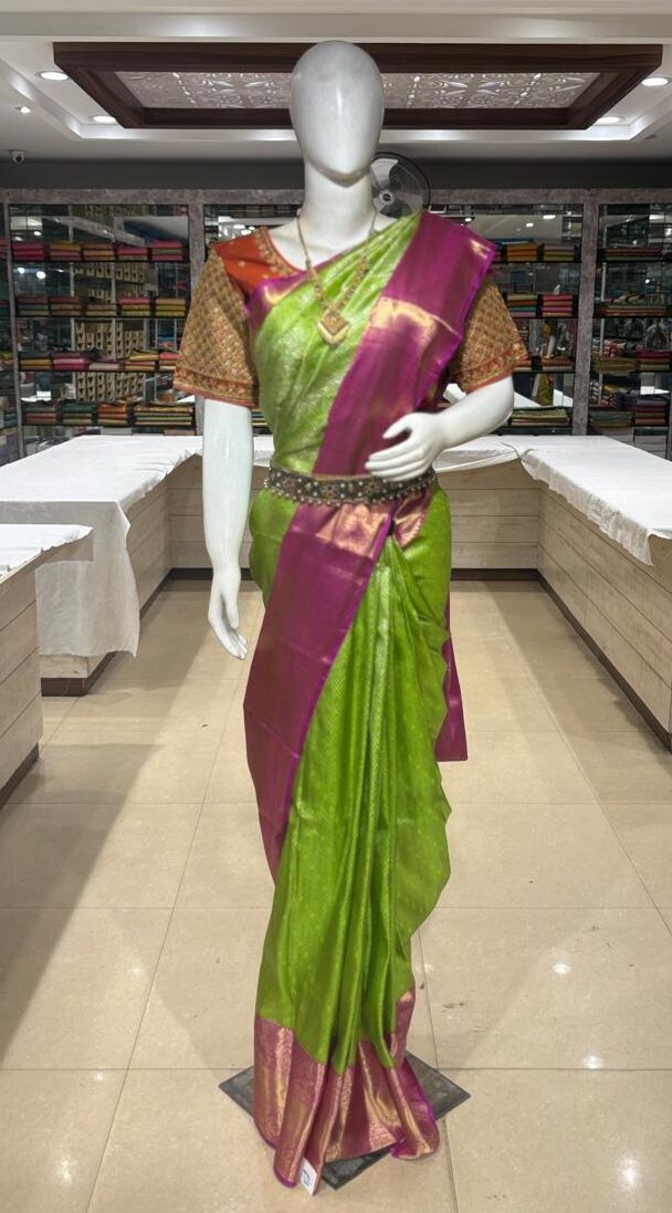 Vibrant Pink & Green Kanjivaram Silk Saree with Golden Zari Weaving and Traditional Pallu