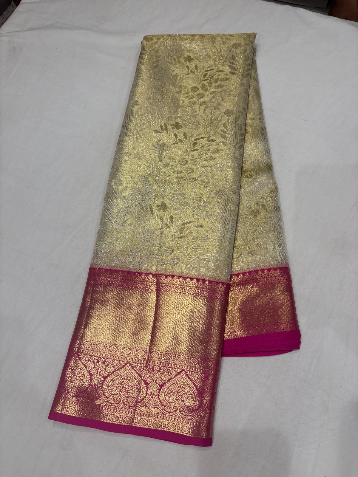 Cream & Gold Pure Silk Saree with Hot Pink Kanjivaram Border - Image 3