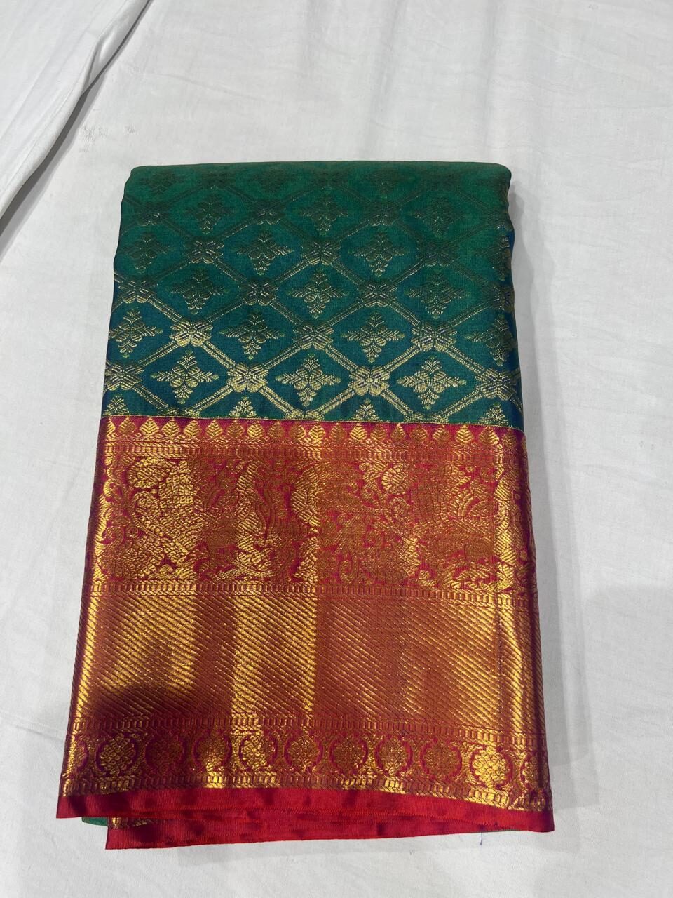 Traditional Bottle Green Kanjivaram Silk Saree with Rich Red & Gold Zari Border - Image 2