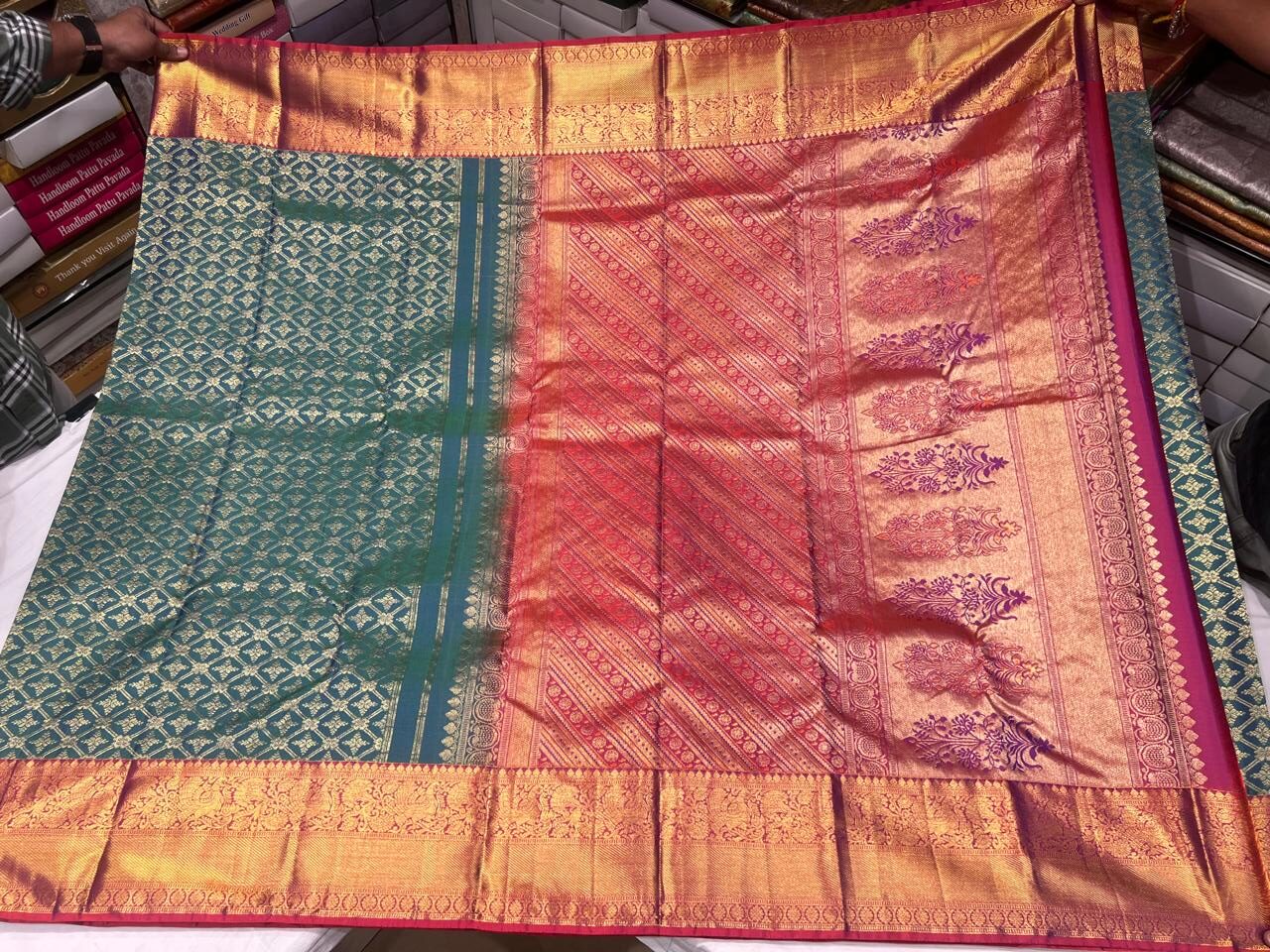 Traditional Bottle Green Kanjivaram Silk Saree with Rich Red & Gold Zari Border - Image 4